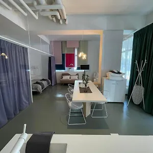 Apartment Main Station Design Loft Style, Innsbruck