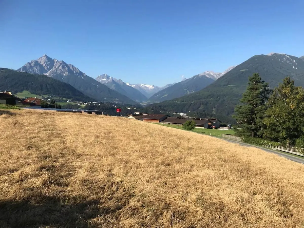 Apartment Wiesenhof - NATUR&WEITBLICK über Innsbruck - Ladestation für Elektroautos Österreich