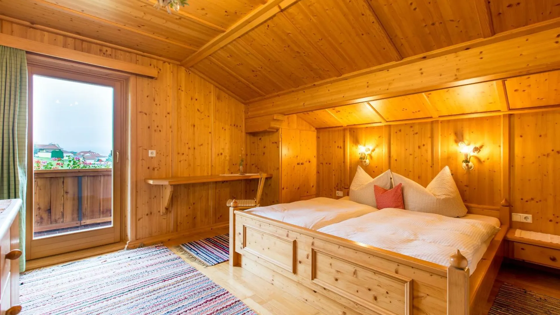 Apartment Wiesenhof - NATUR&WEITBLICK über Innsbruck - Ladestation für Elektroautos